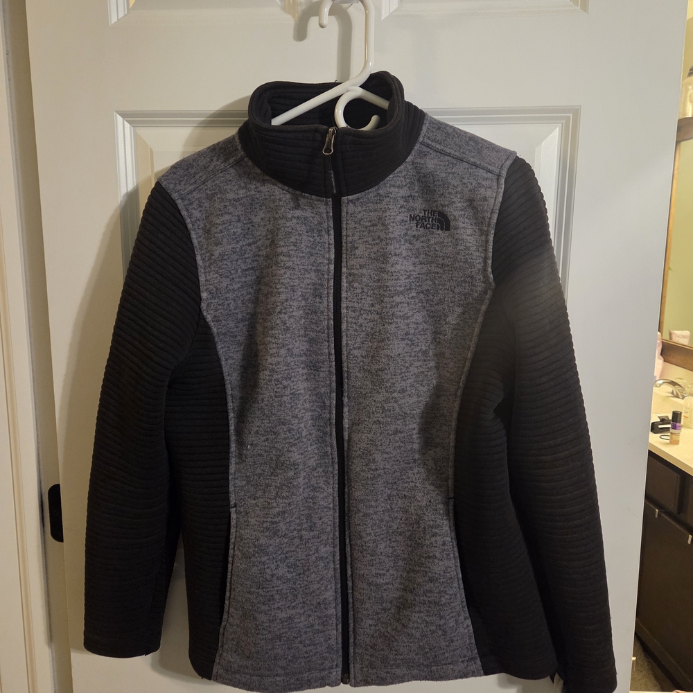 The North Face Two-Tone Black and Gray Fleece Jacket